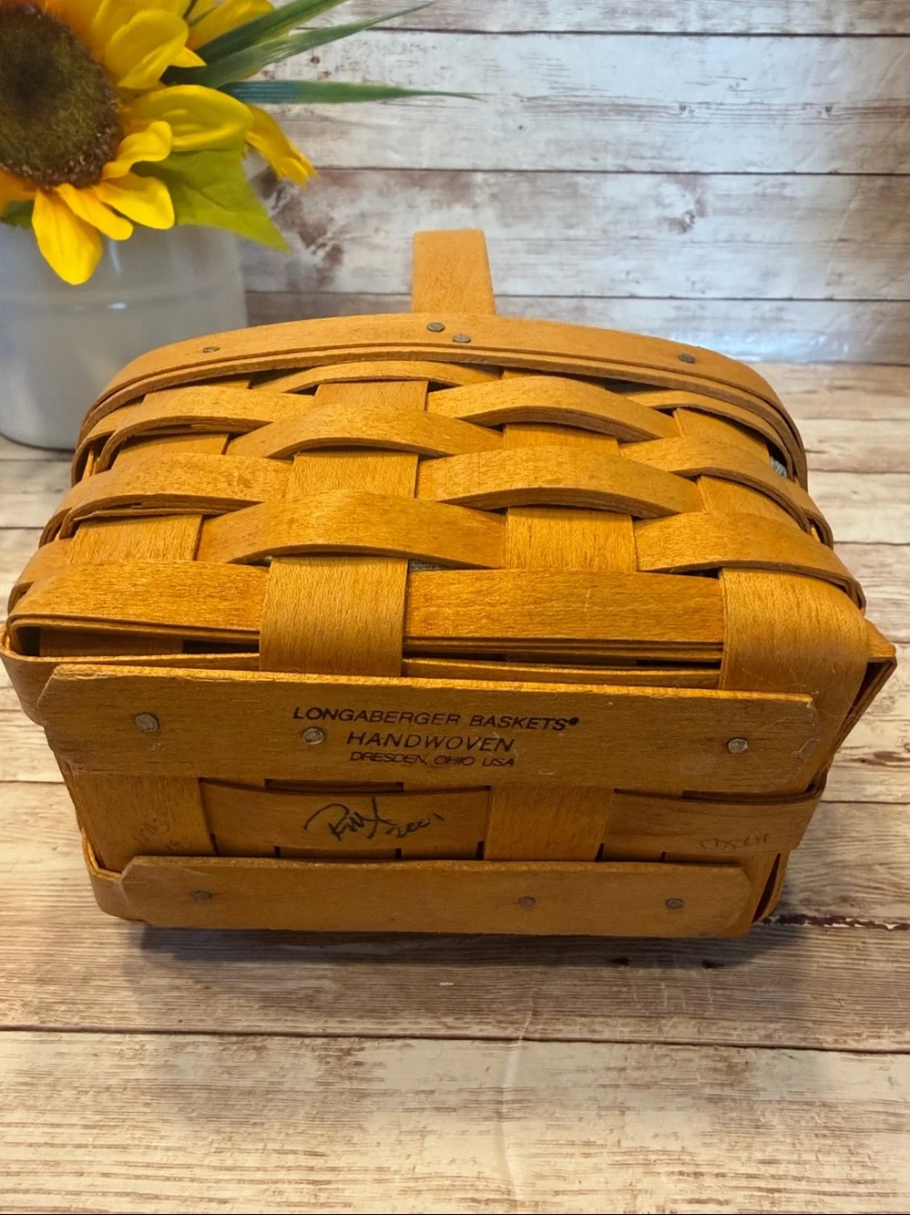 Longaberger Salt Pepper Basket 12044  with Floral Liner & Plastic Protector